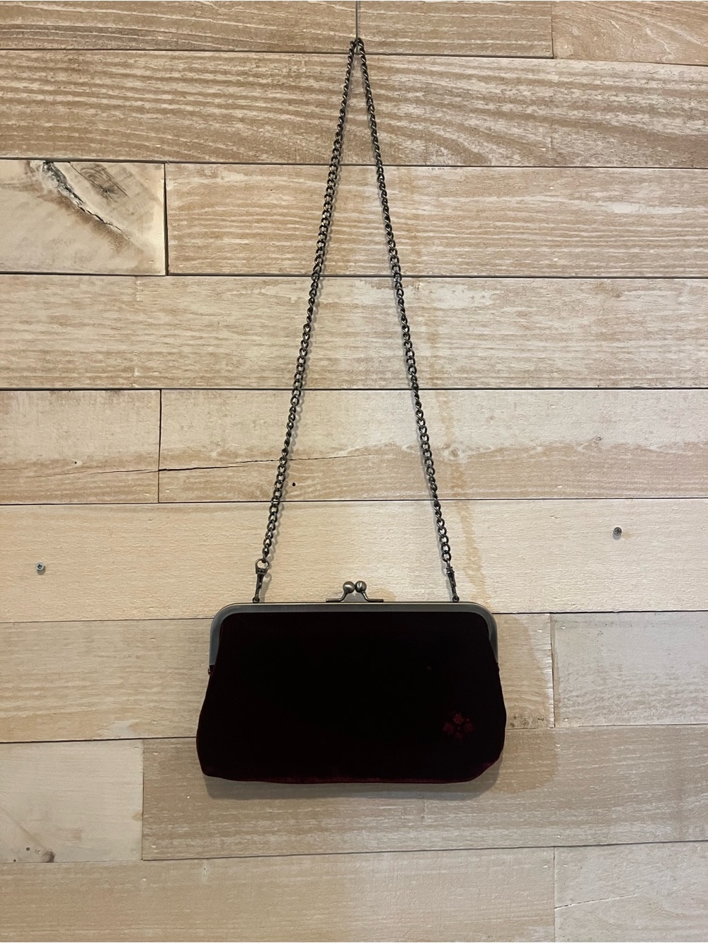 Patricia Nash Clutch- Velvet Vintage-Inspired - Picture 3 of 8